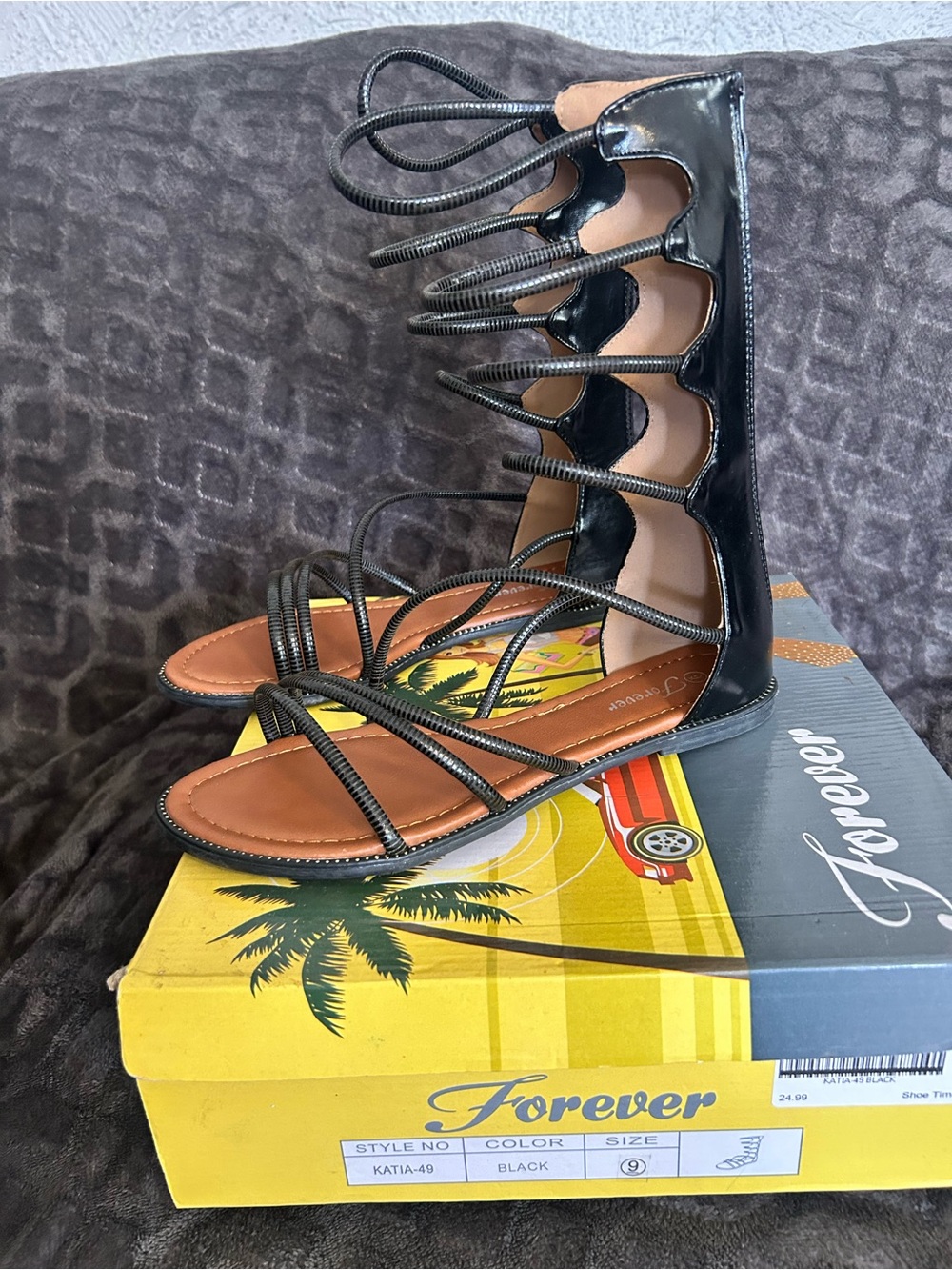 Forever 21 Black Strappy Gladiator Sandals